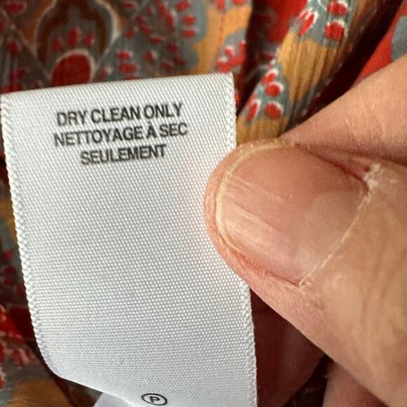 Lucky Brand V-Neck Blouse Semi Sheer Paisley Floral Red Lightweight Sz SMALL - Picture 9 of 9